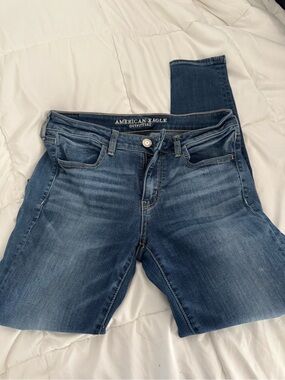 American Eagle Outfitters Women’s Dark Blue Skinny Jeans